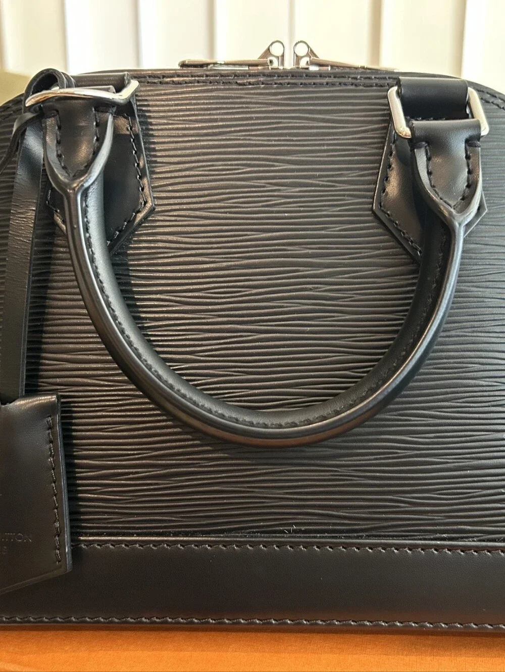 Louis Vuitton Alma BB In Blk Epi Leather